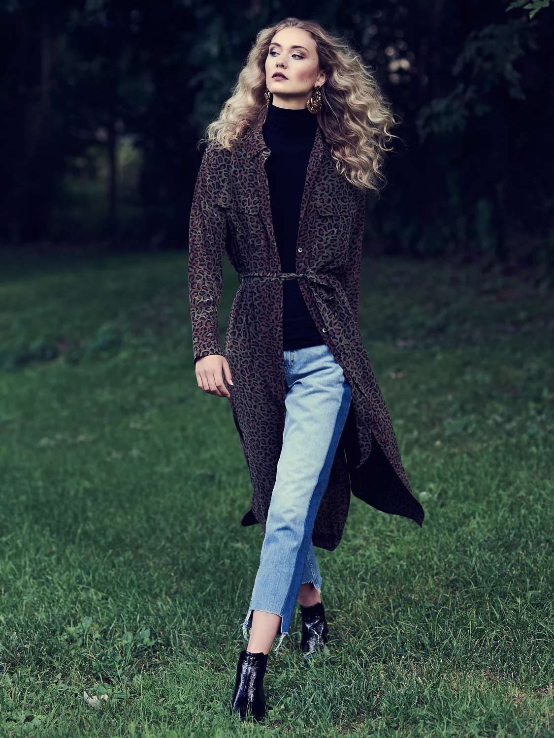 Liesl_Look03_0450_Crop.jpg