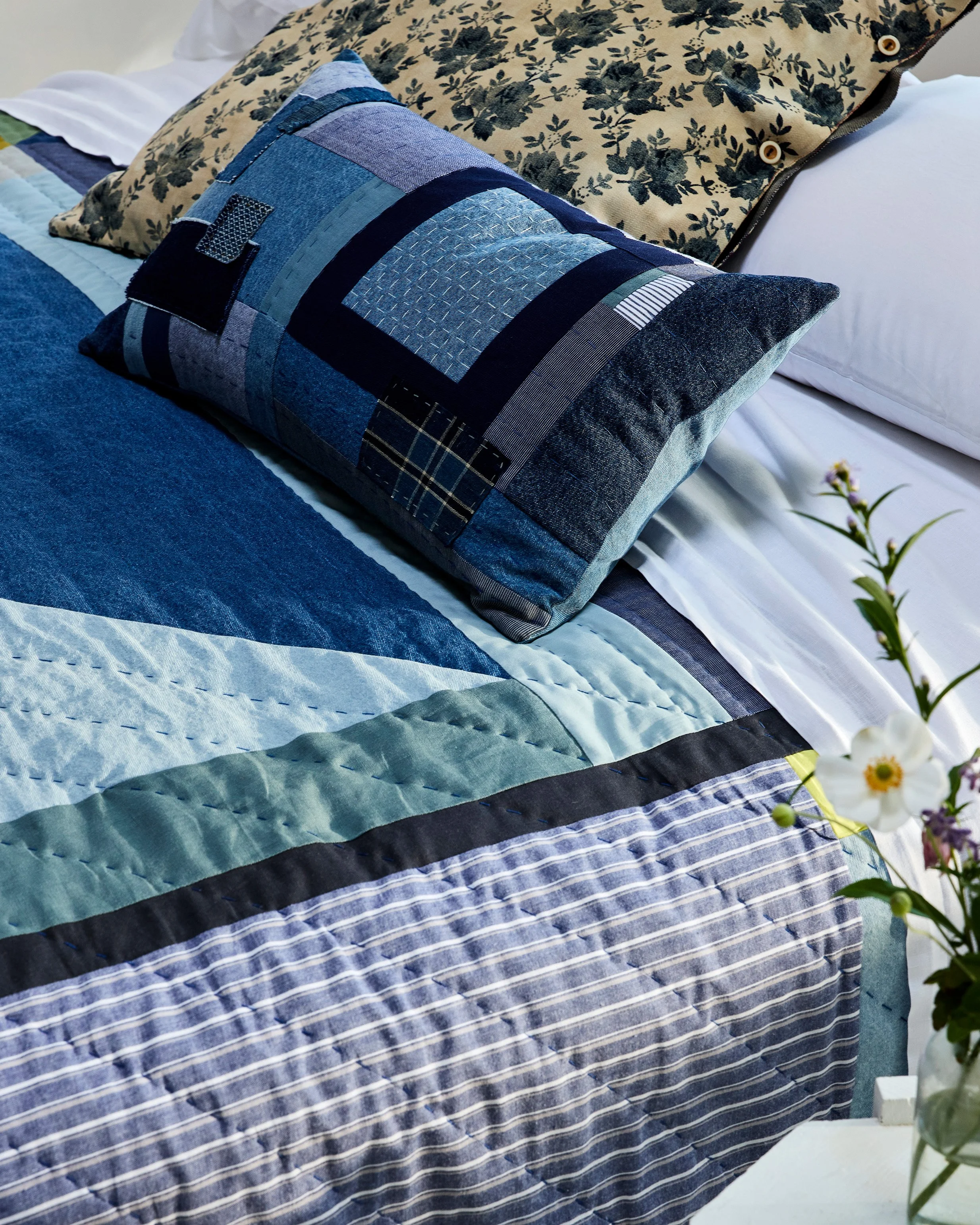 Frame Quilt_indigo.jpg