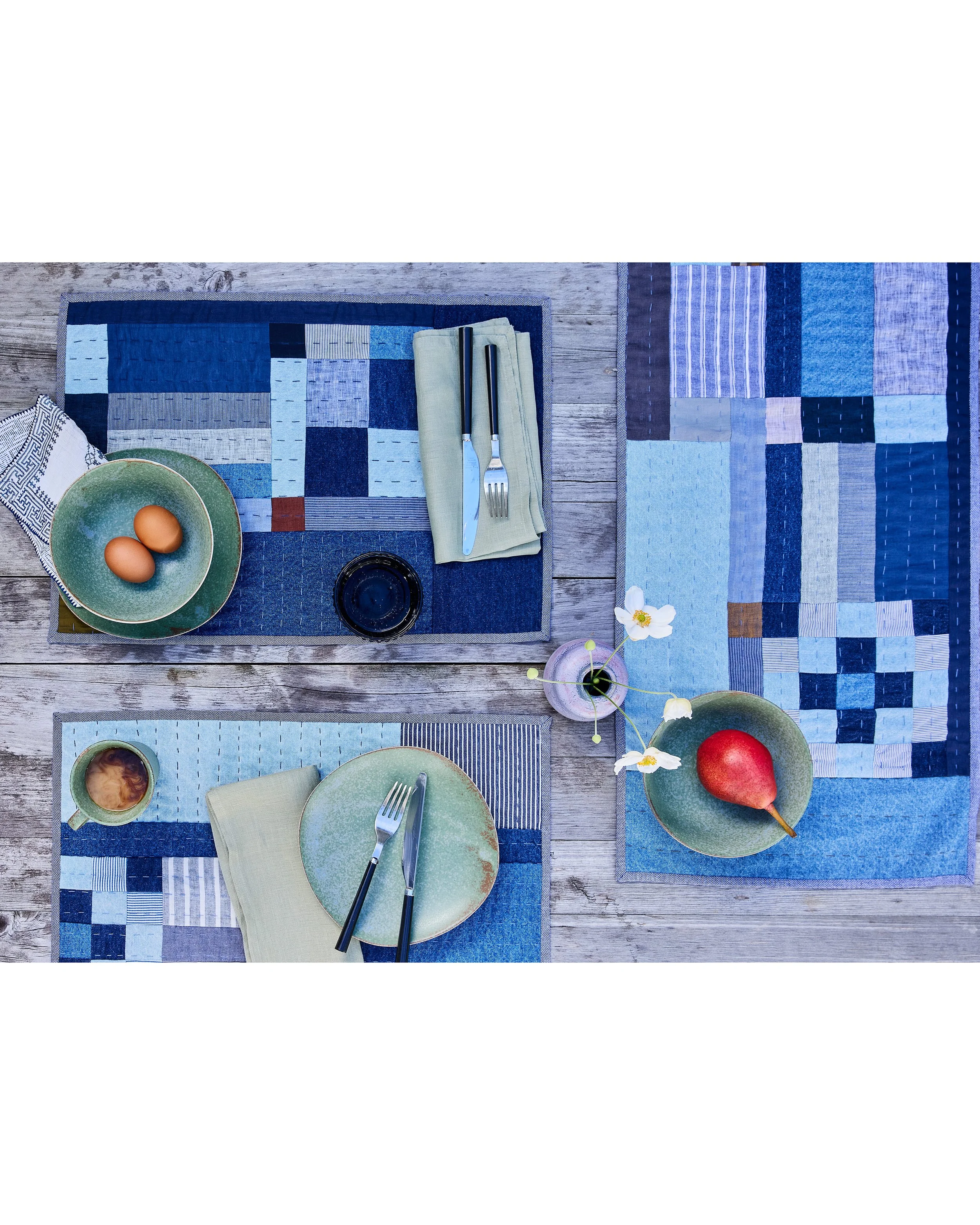Indigo Placemat_Runner.jpg