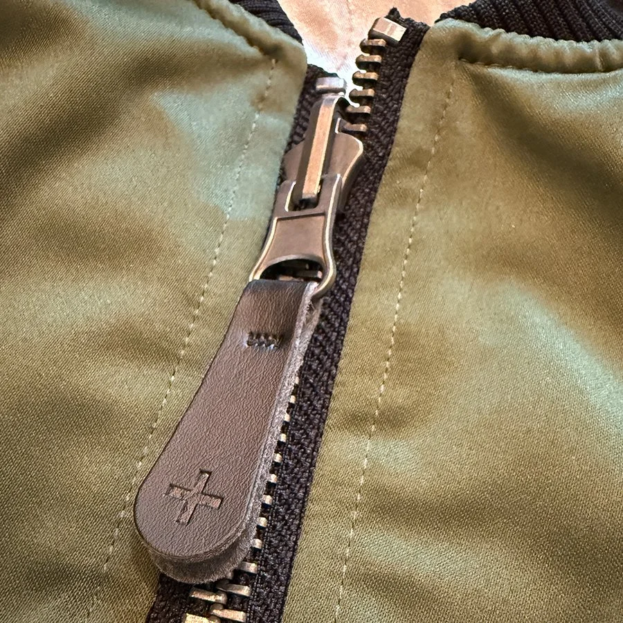 bomber_close6.jpg
