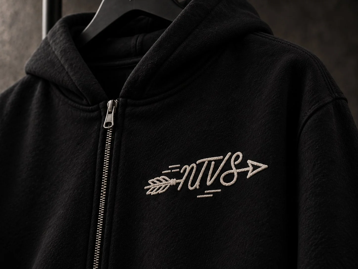 closeup_dthreads_zip.jpg