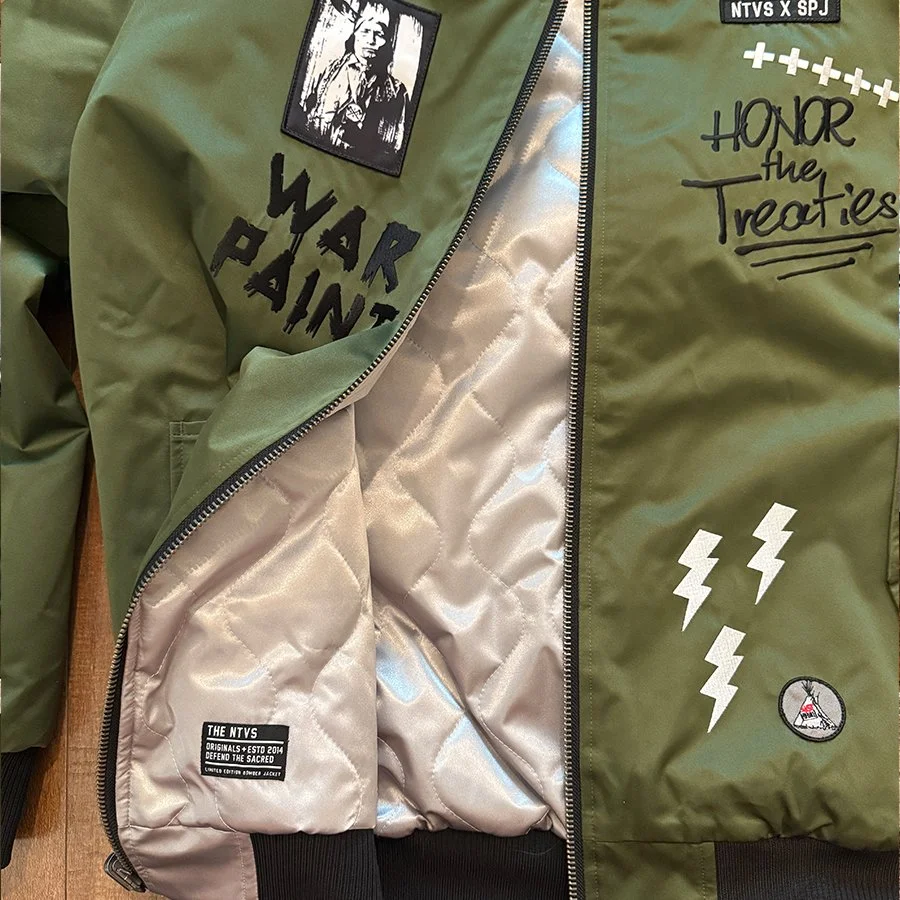 bomber_close9.jpg