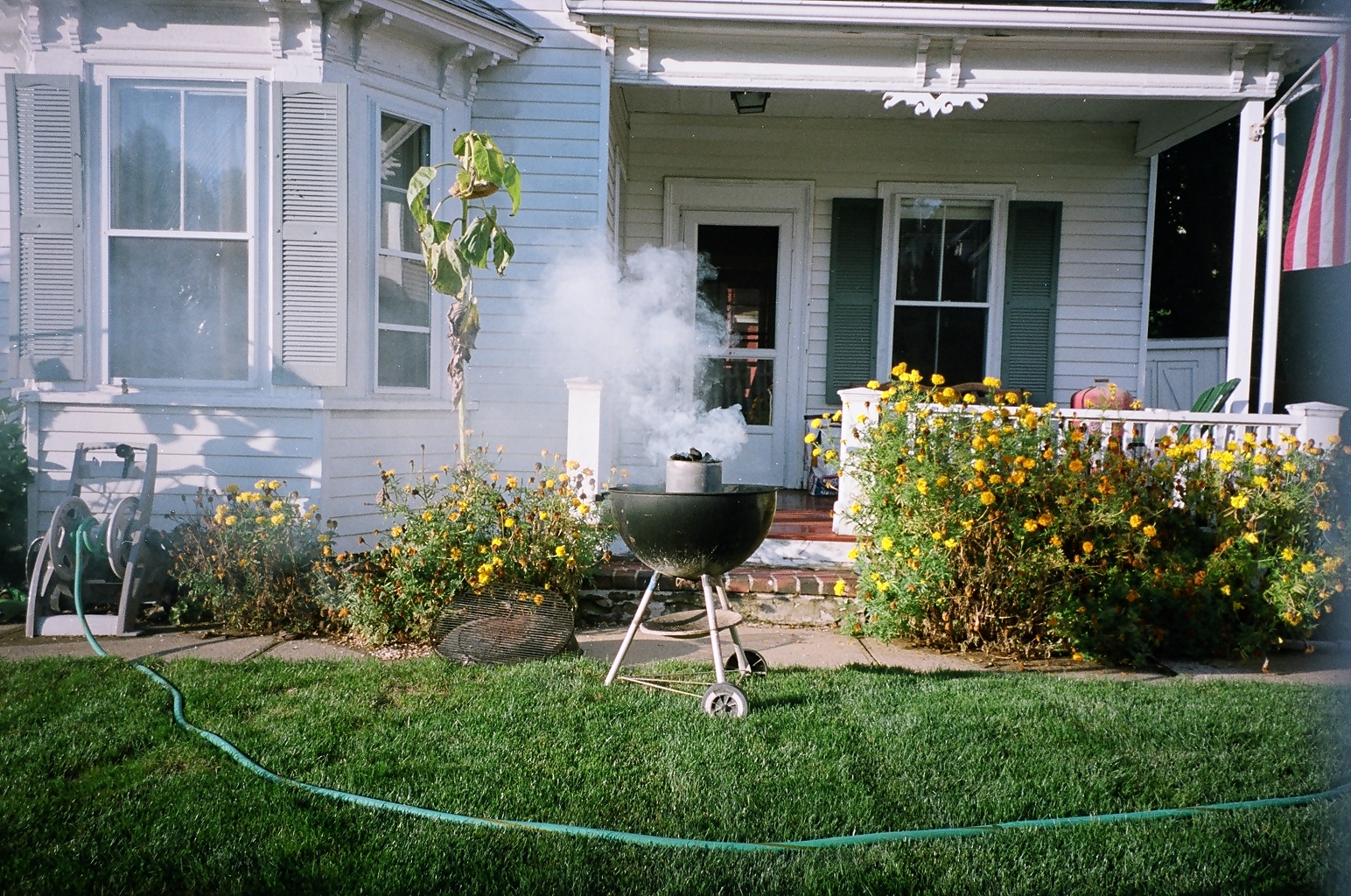 One of the first rolls of Kodak Porta 400. Developed and scanned by my local camera store that I have since stopped going to because of the shit scans not so great prices but I started using another place.