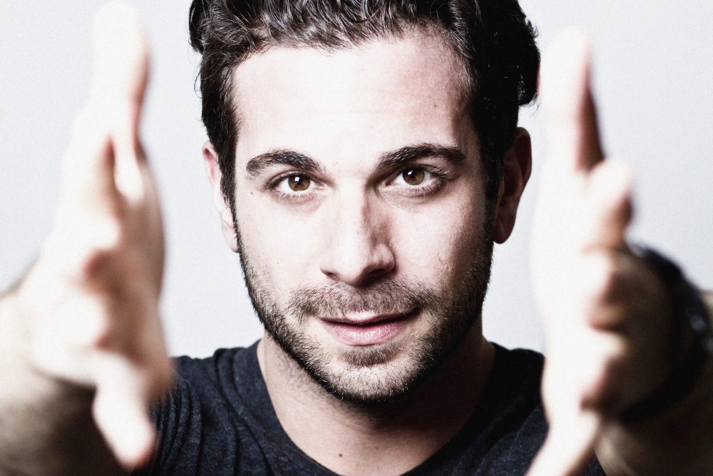Frank De Julio. Actor. Words- being gay