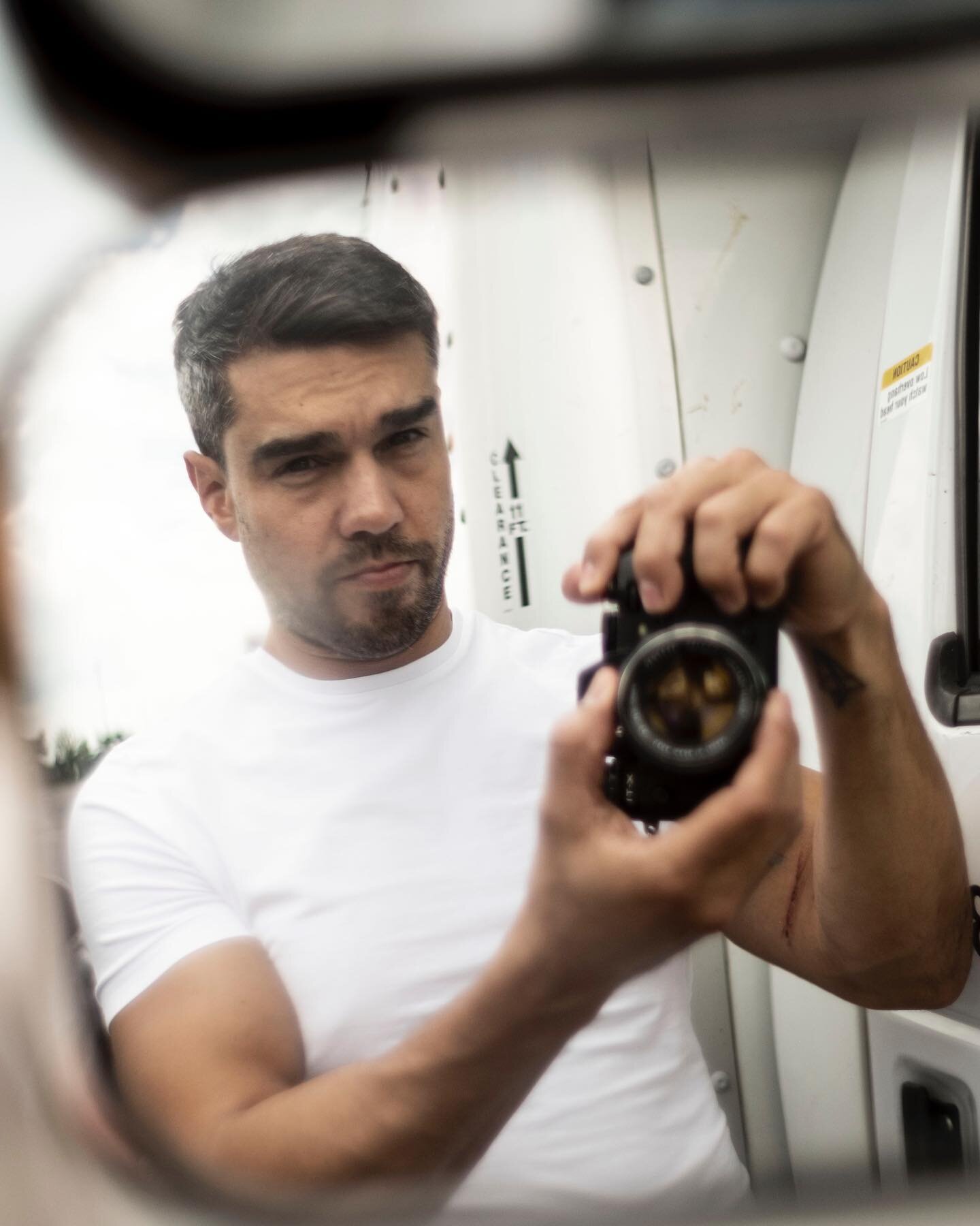 Foto del autor. 
&bull;
&bull;
&bull;
&bull;
&bull;
&bull;
**Camera- Fujifilm xt1. Lens- Pentax Super Takumar 50mm f1.4
&bull;
&bull;
&bull;
&bull;
&bull;
&bull;
#selfportrait #autoportrait #reflection #mirrorselfie #mirror #espejo #reflejo #fujifilm