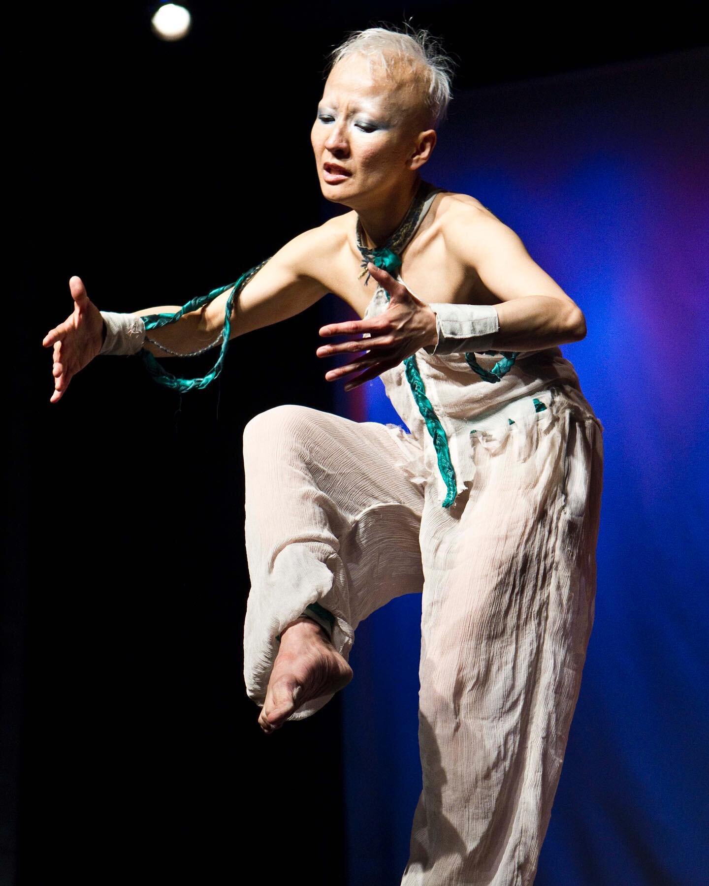 Theatre photography. This is a capture of a theatre piece called Green Bird created and performed by @yokko.online
So compelling, so raw. I remember photographing this and feeling my heart literally racing as I photographed. Yokko commands the stage 