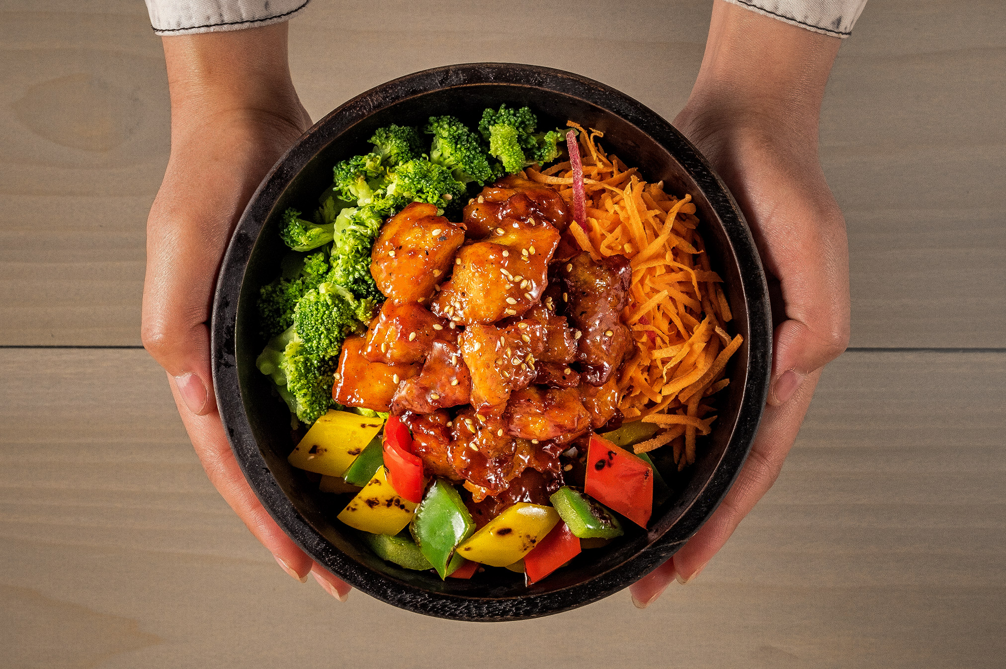 Bibigo-Hands-Bowl-Top-Down.jpg