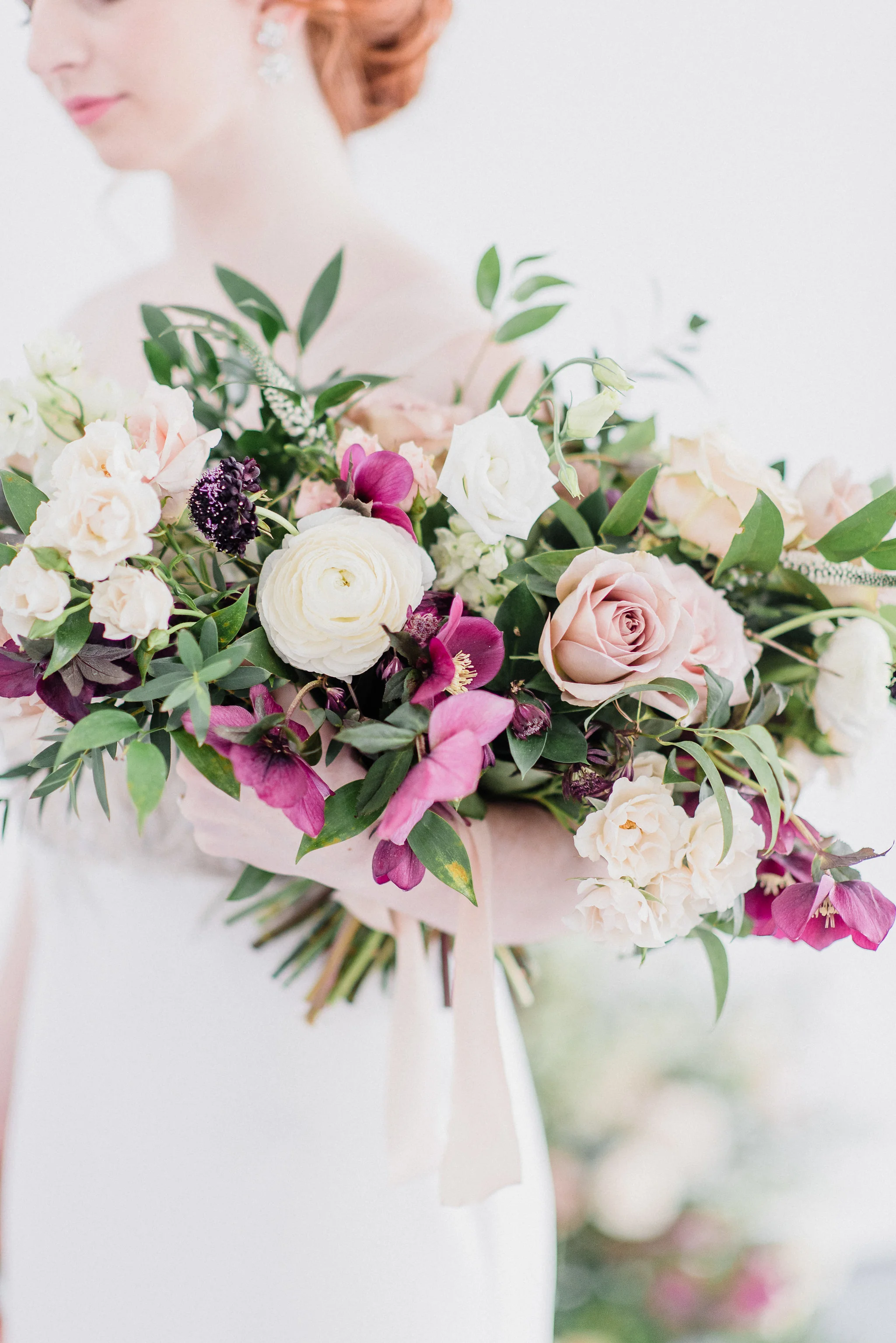 MumsGarden-ArtGalleryofHamilton-RomanticSpringInspiredWedding-108.jpg