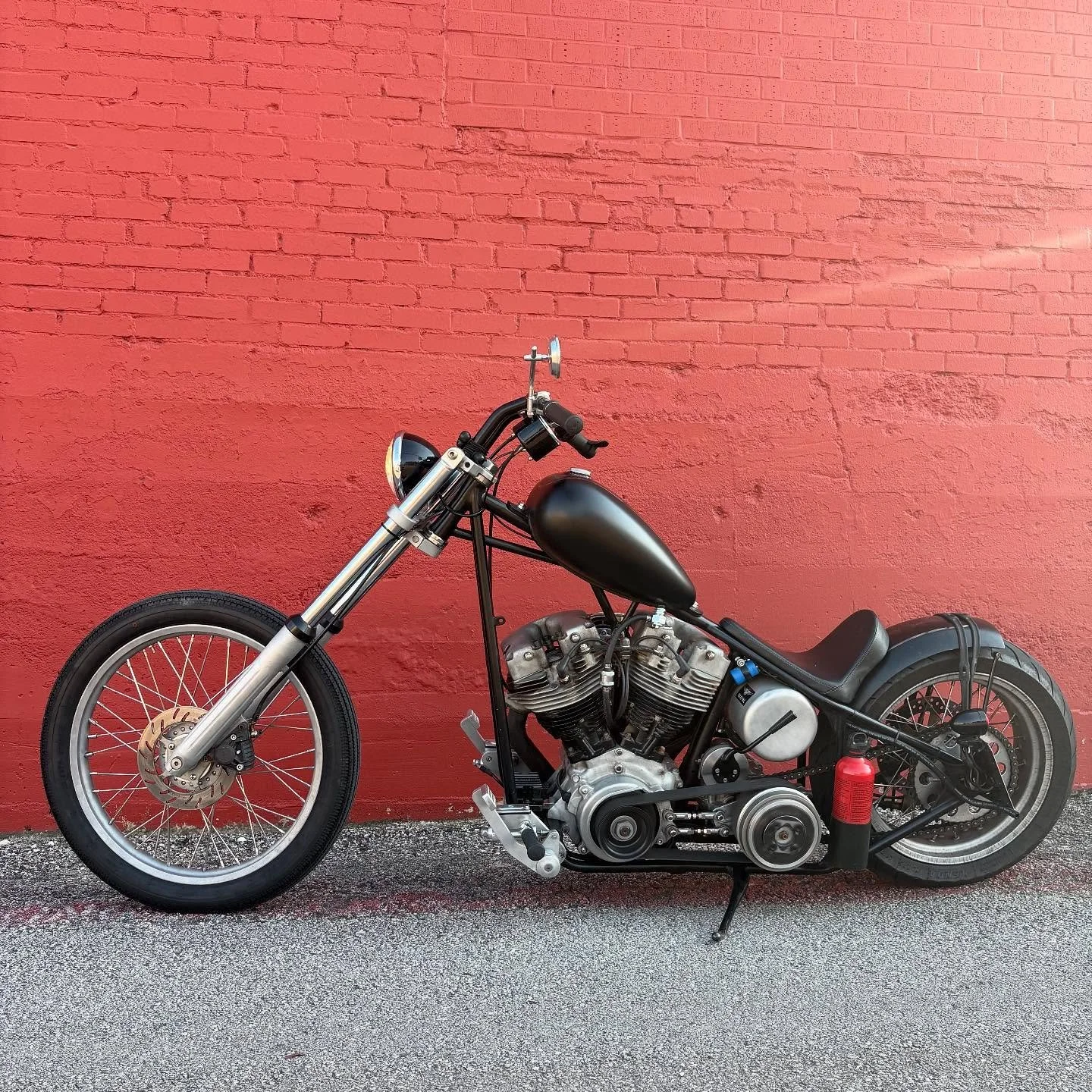 Your bike has dreams about Nadine every night, but doesn’t want you to know about it π€«
We are officially back in bidness! ππΌ