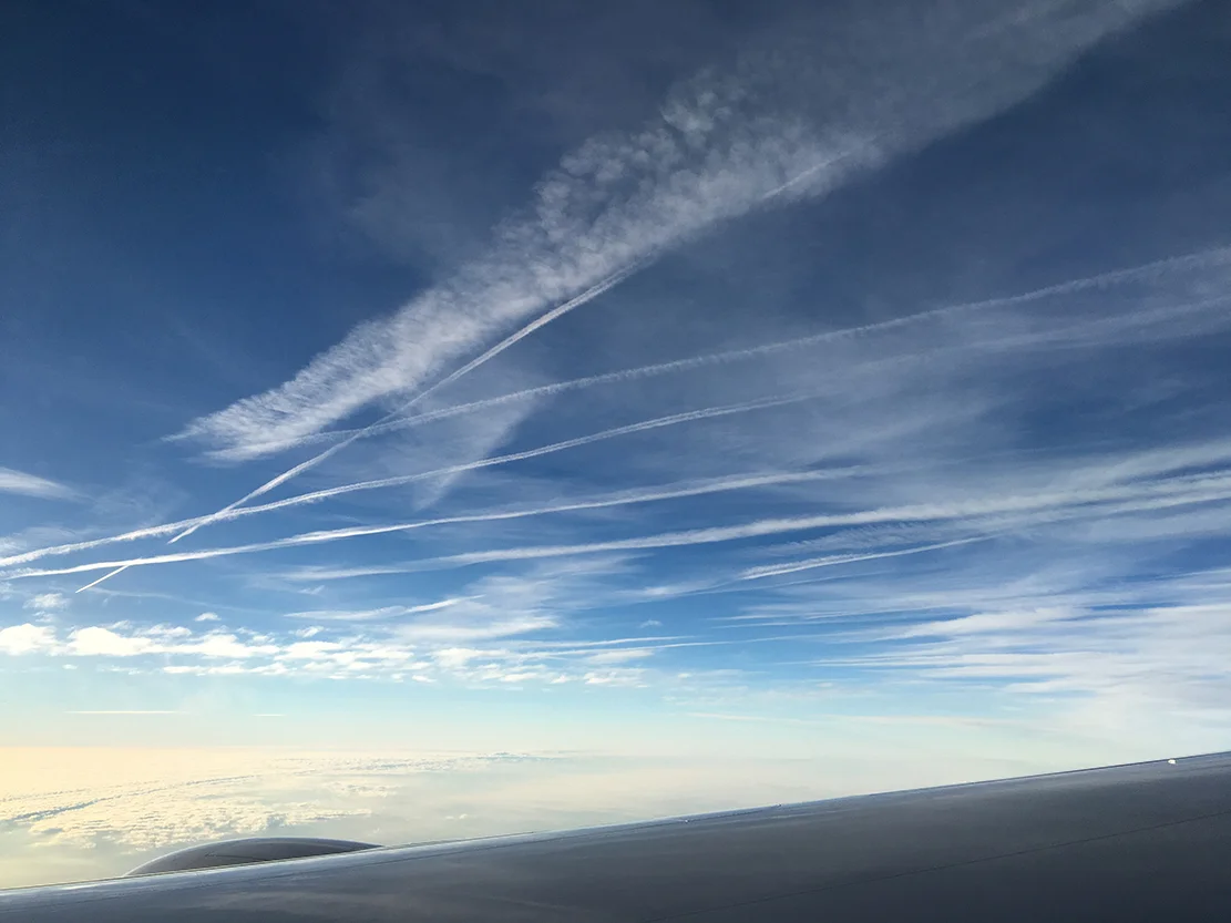 FLIGHT OVER LONDON IN THE EARLY A.M. ABOARD UNITED AIRLINES JETLINER 9/19/2016 — London, England