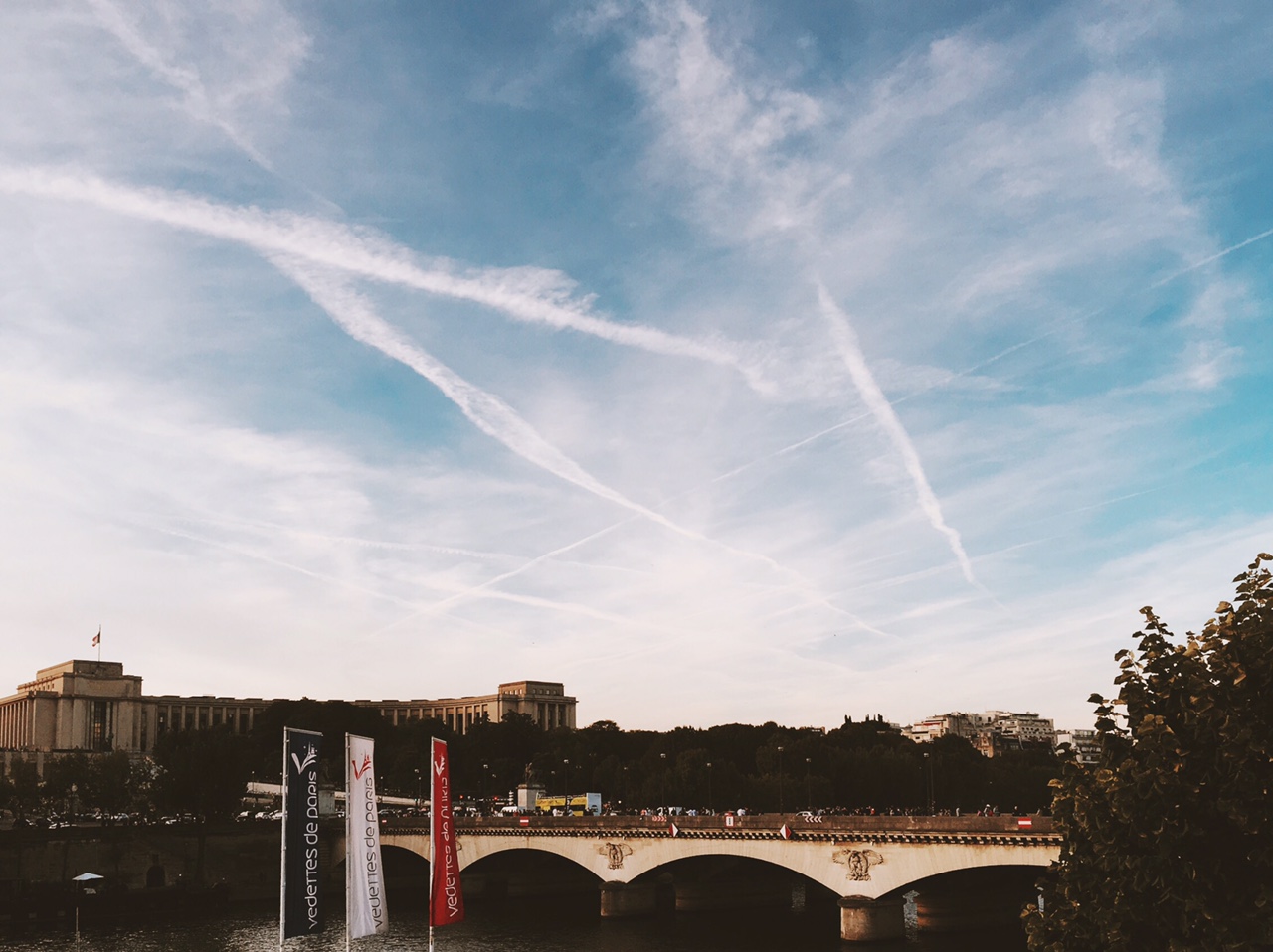 9/24 /2016 —Paris, Île-de-France, France