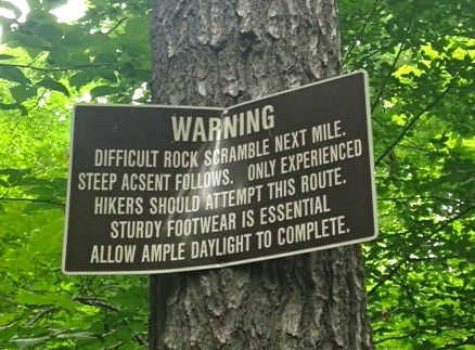 hike sign .jpg