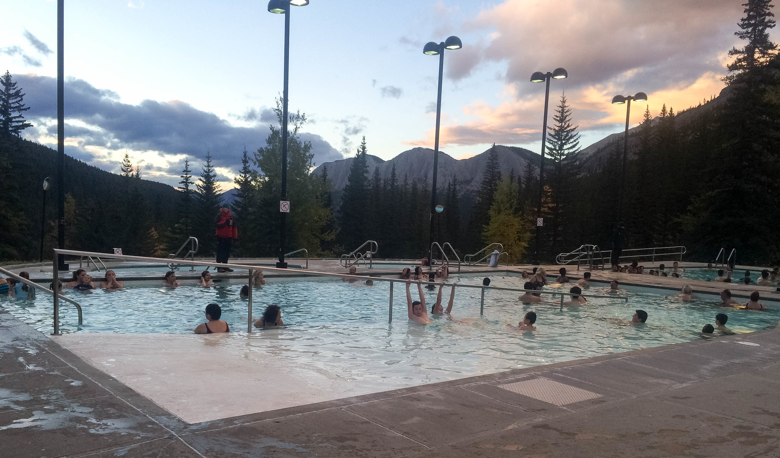 Hot springs pool