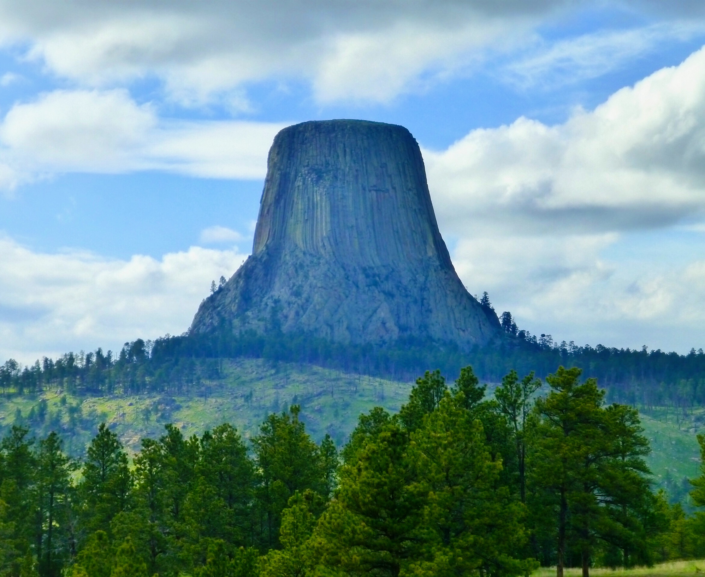 The sun sets on Devil's Tower