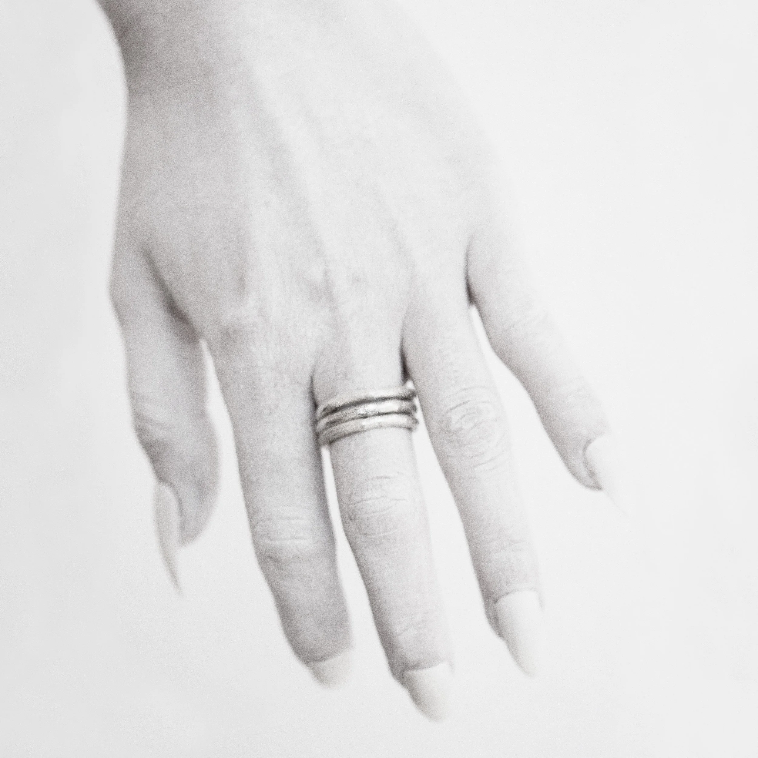 Ovanlig-Stackable-Rings_Raw-Taste_Velvit_1.jpg