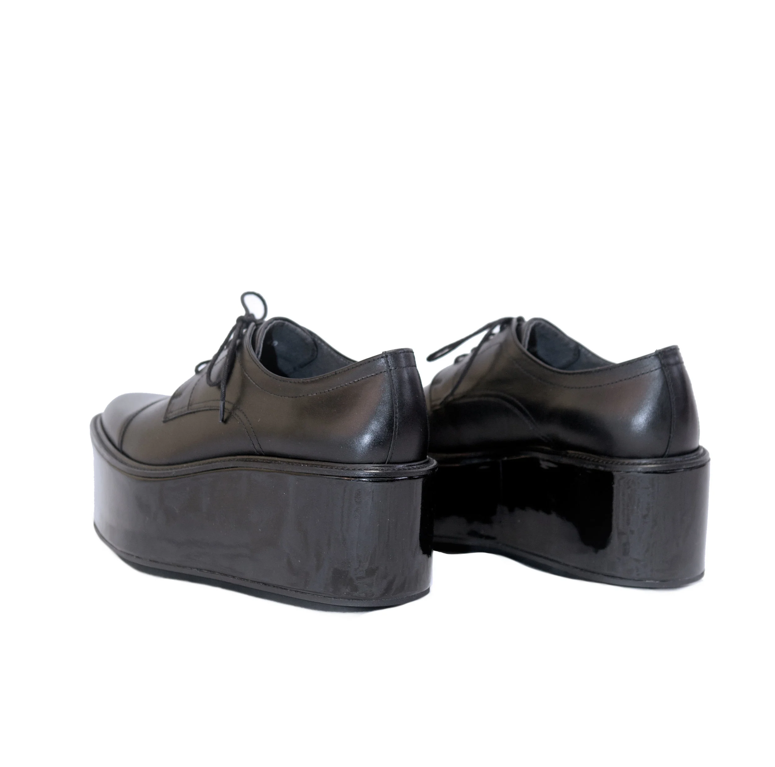 Sole-Classics_NOOID_Velvit_5.jpg