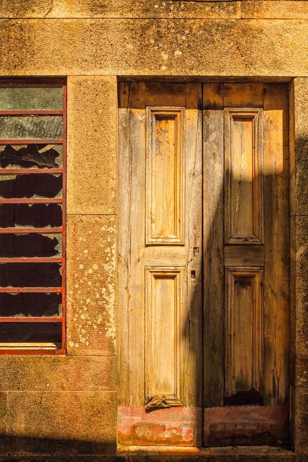 Melgaço Doorway