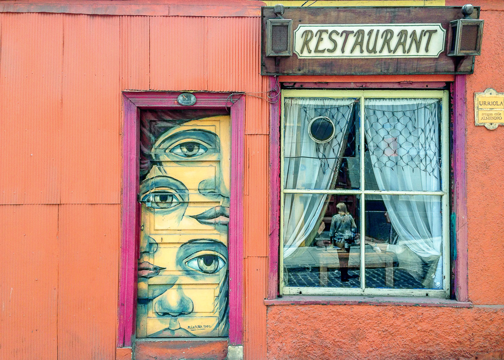 Restaurant and Eyes