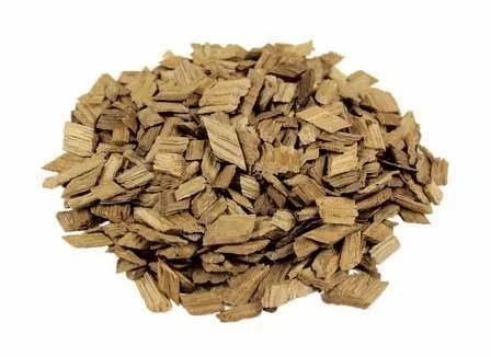 Chips of toasted French oak sold to home winemakers and brewers 