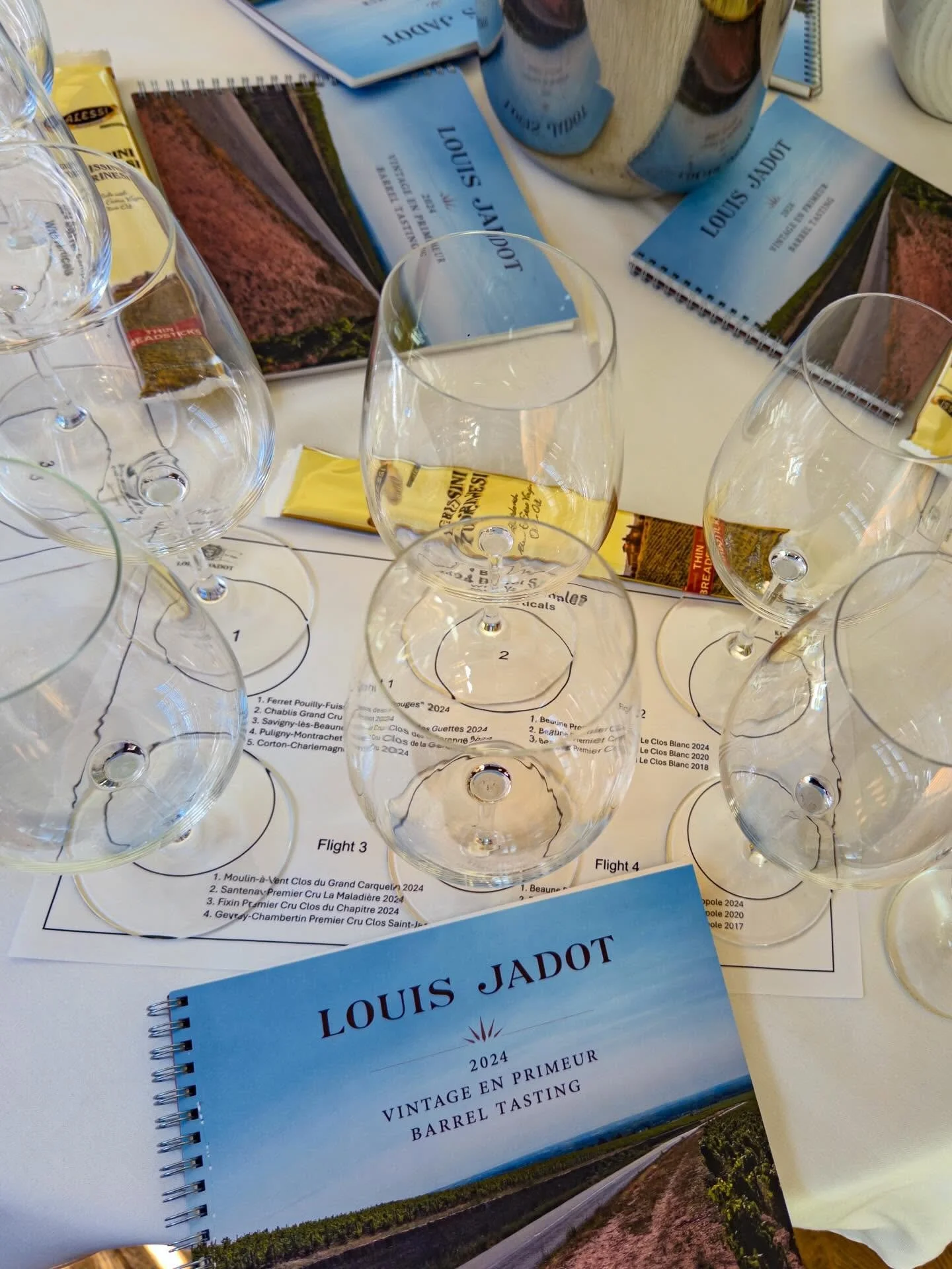 Hunkering down for a tasting of 18 barrel samples from @louisjadot and the 2024 vintage. Start the week with Chablis Grand Cru? Absolutely!