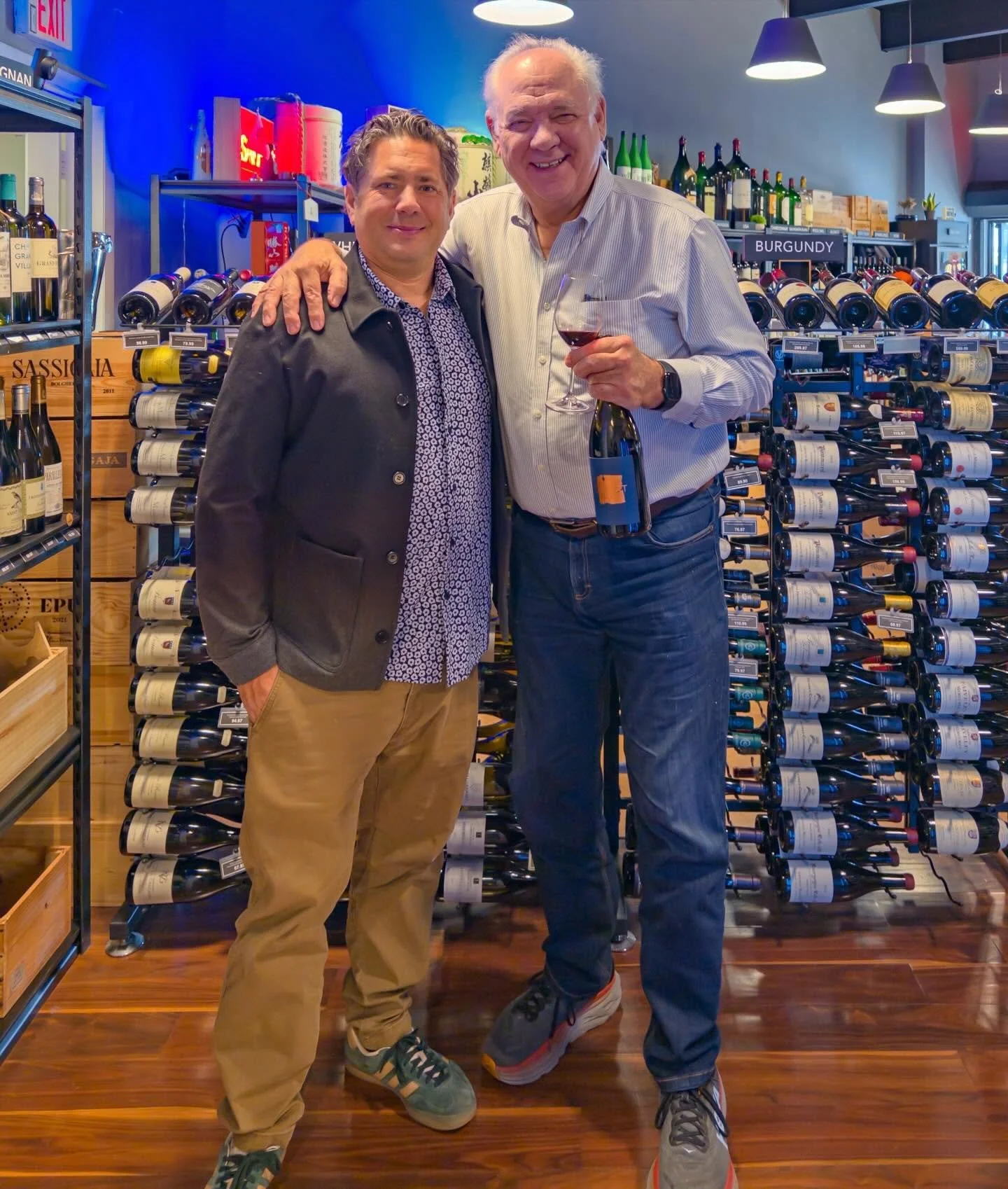 The fascinating French-born Napa winemaker Julien Fayard is my guest on the latest episode of the Postcards in a Glass podcast. We talk about what Napa learned (and safely ignored) from Bordeaux, the importance of tension in wine and how Julien makes