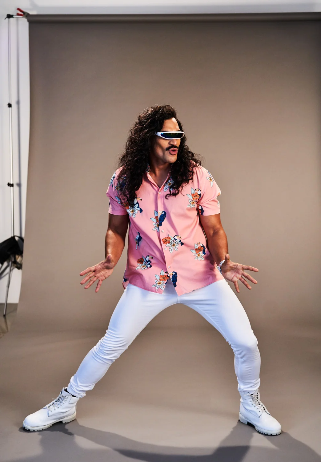 William Waiirua dancing_Spid Pye_987_BP_1614.jpg