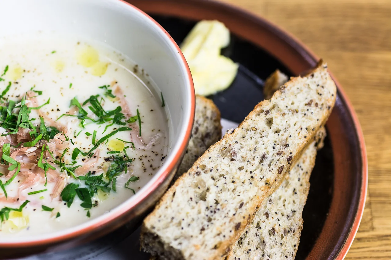 Blomkålsuppe.&nbsp;&nbsp;Foto: Bjørn Joachimsen/Lundblad.