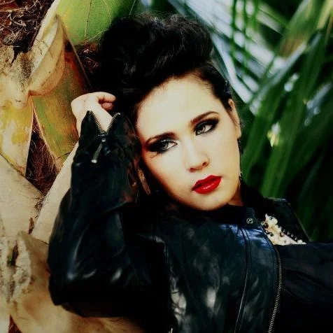 Make-Up Tutorial: Dare to be different photoshoot smoky eyes (Italian)