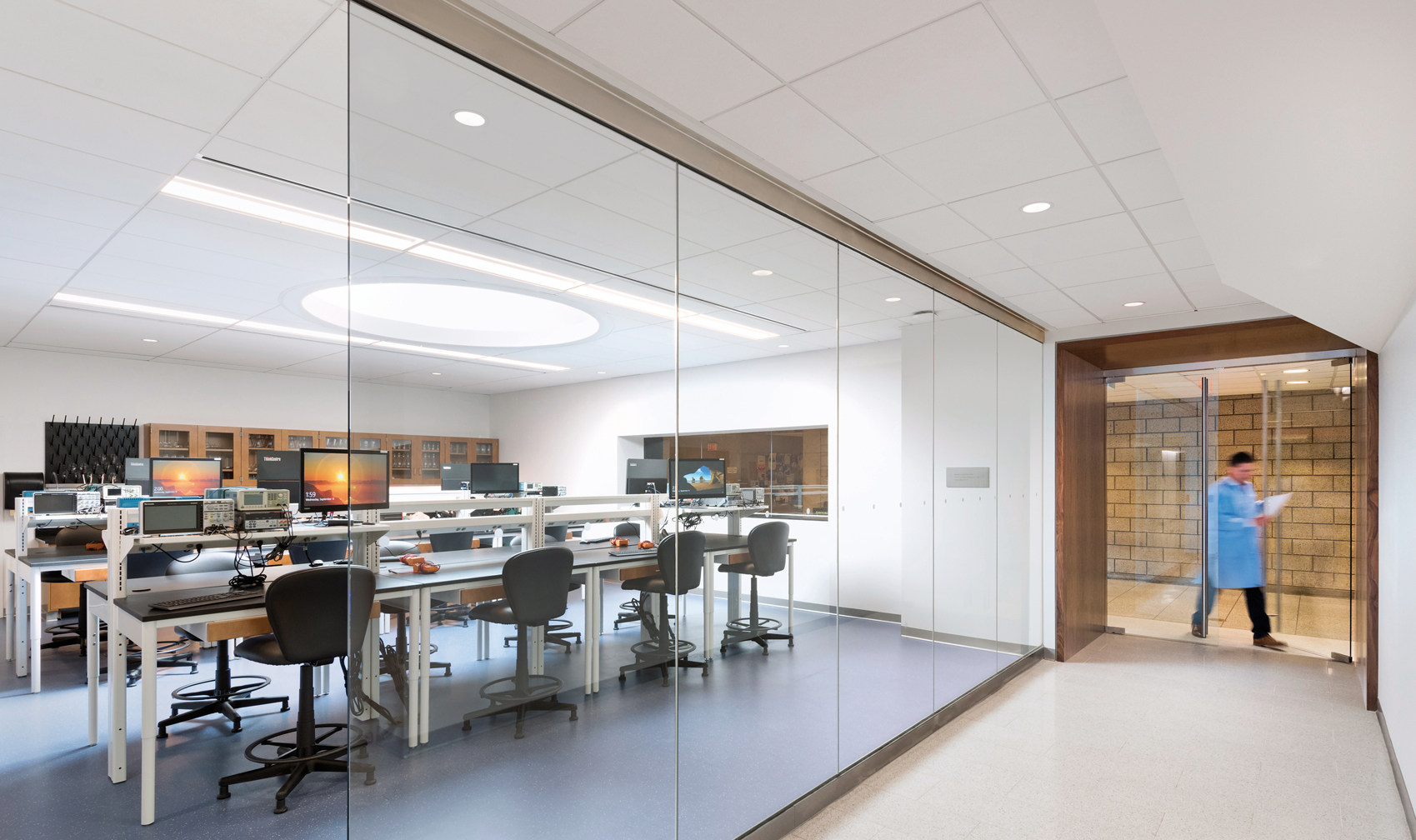 YALE UNIVERSITY BECTON ENGINEERING AND APPLIED SCIENCE CENTER