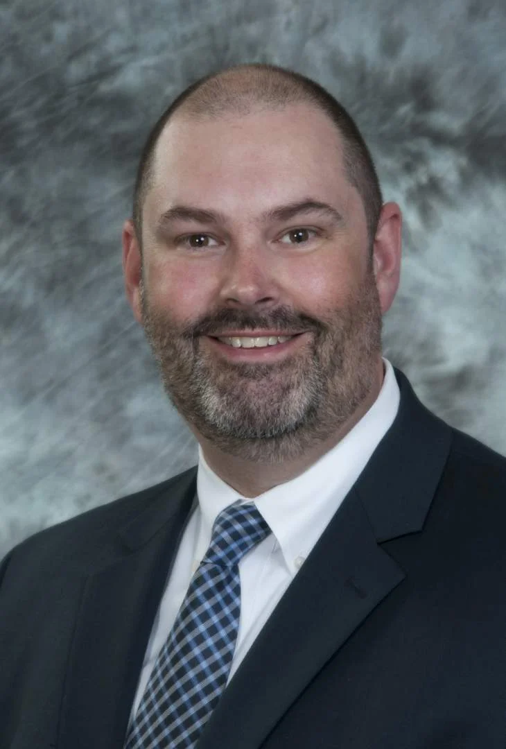 EDWARD B. GREEN DISTINGUISHED SERVICE AWARD