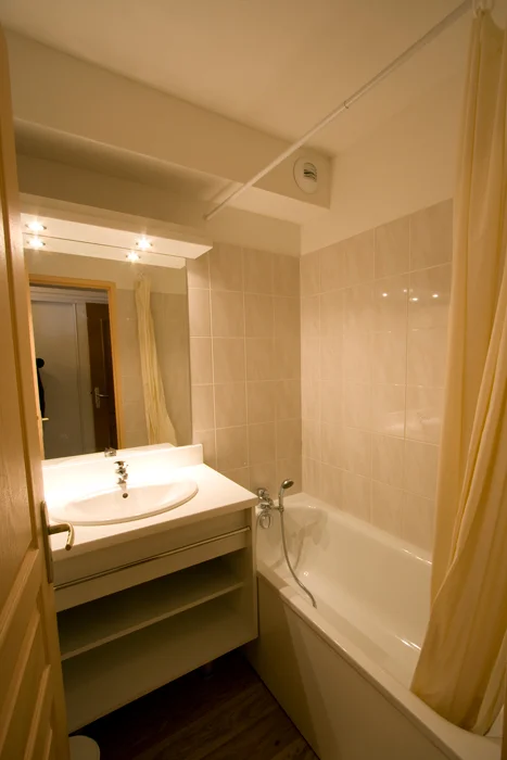 bath.jpg