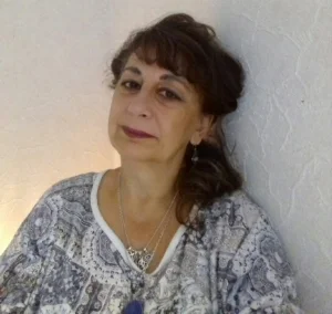 MOHINI CHATLANI Sacred, eclectic, fusion singer – mohinichatlani.com