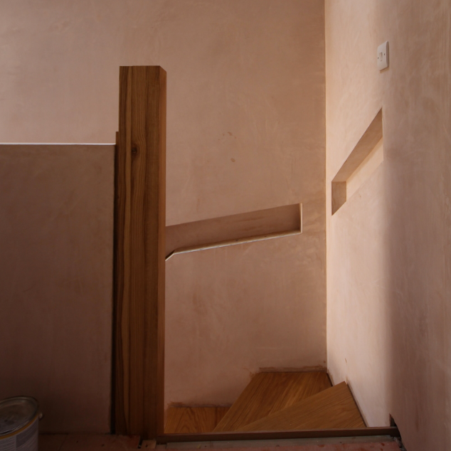 Learning to deliver ideas by getting others to build them for you.