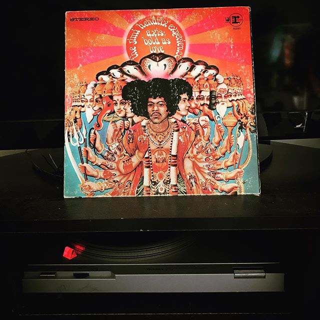 #onthetable axis: bold as love - the jimi hendrix experience