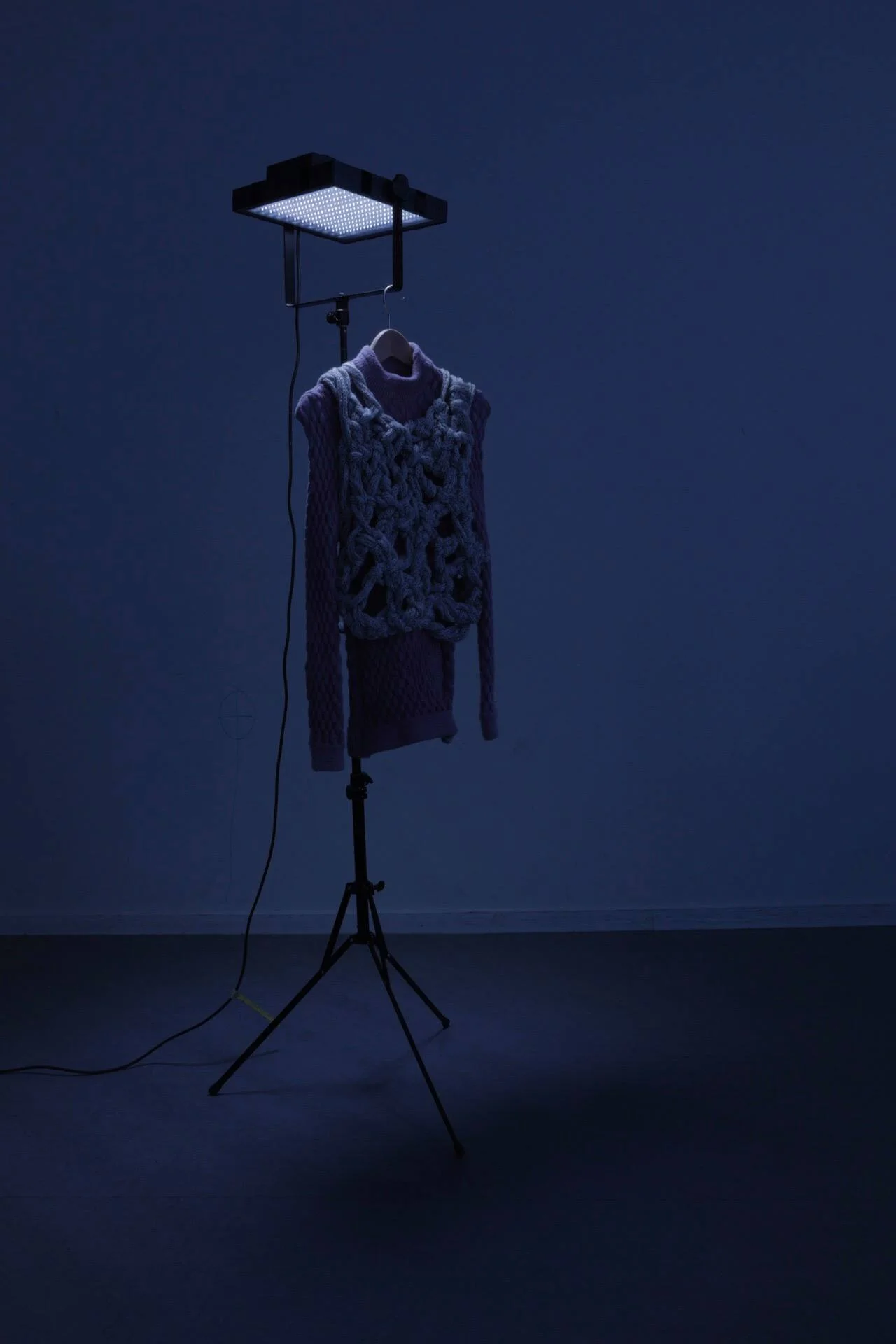 Eva Sonneveld-Survival Constructions-Visual Atelier 8-Design-Fashion-Future-3.jpg