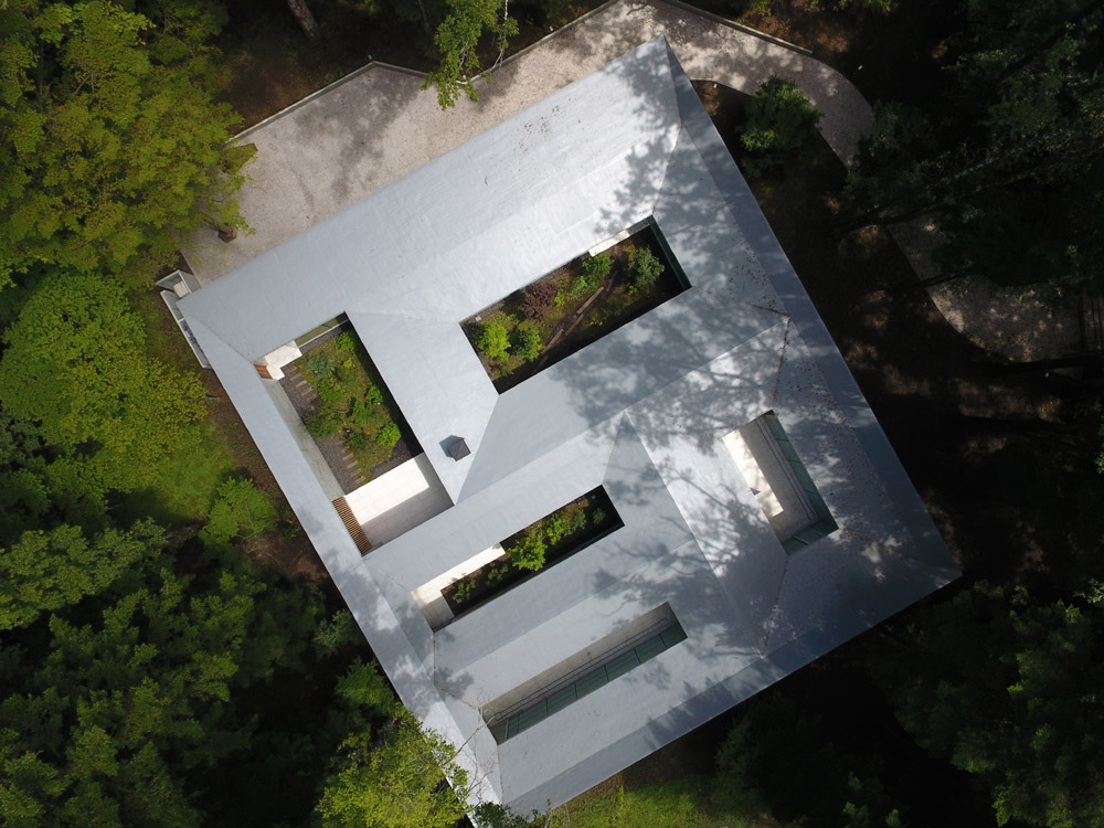 IT-IS-A-GARDEN-Assistant-Visual-Atelier-8-Design-Architecture-1.jpg