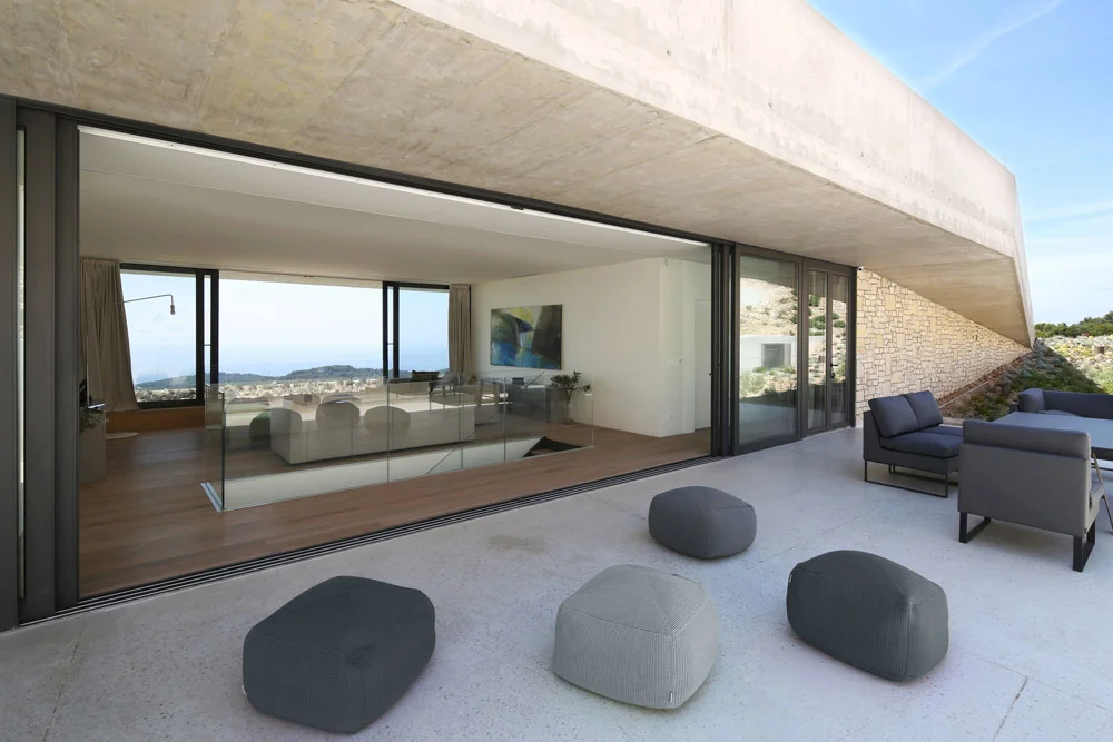 Issa Megaron Project-Visual Atelier 8-Design-4.jpg