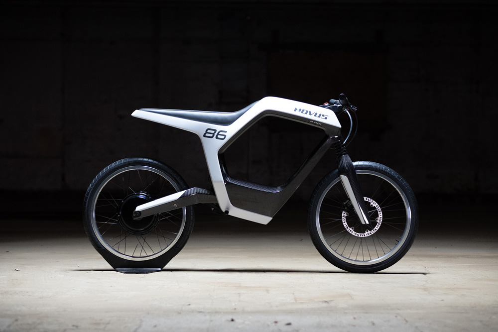 Novus Introduces A Carbon Electric Motorcycle 