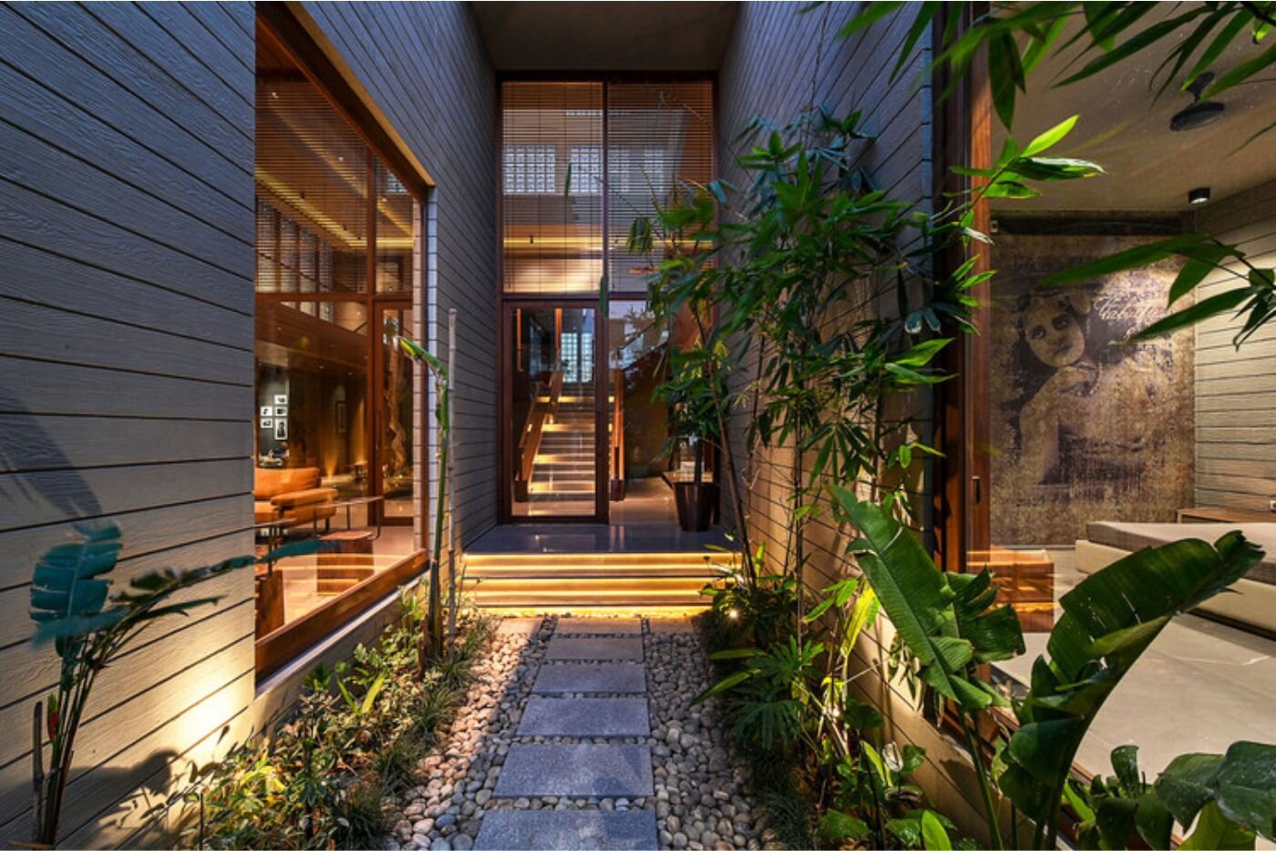 Sanjay-Puri-Architects-Visual-Atelier-8-18-Screens3.jpg