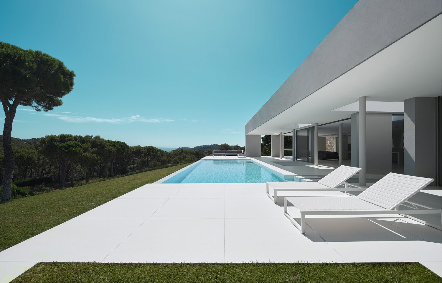 Mathieson-Architects-Visual-Atelier-8-Costa-Brava-2.jpg