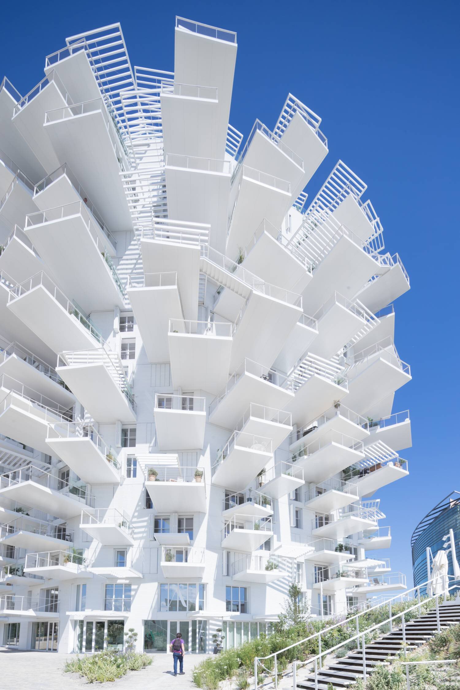 Sou-Fujimoto-Architects-Visual-Atelier-8-L-Arbre-Blanc-5.jpg