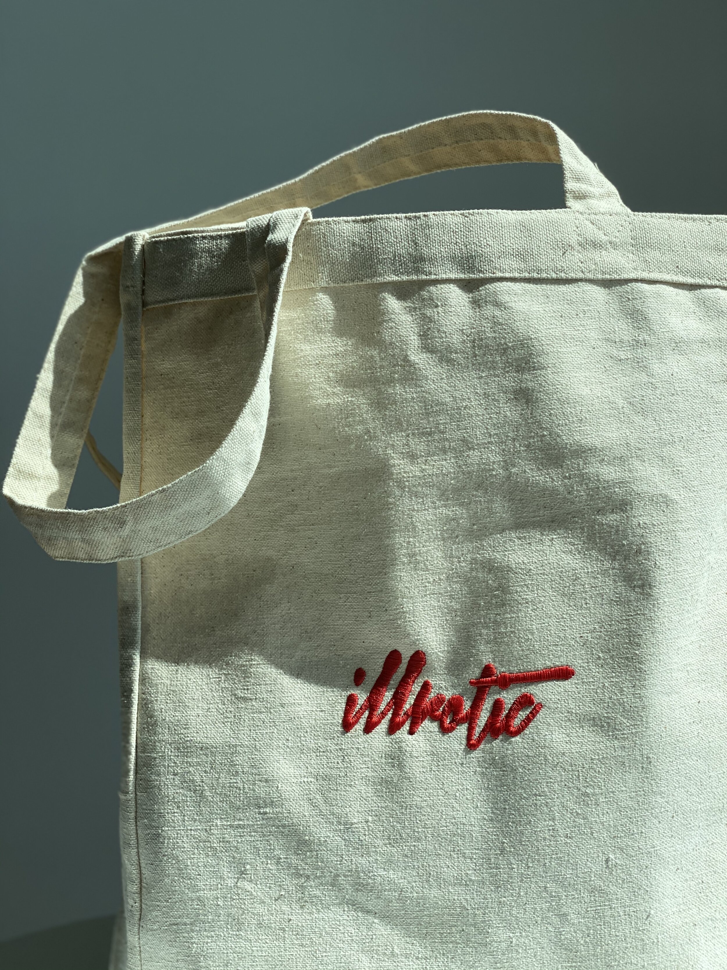 illrotic Tote