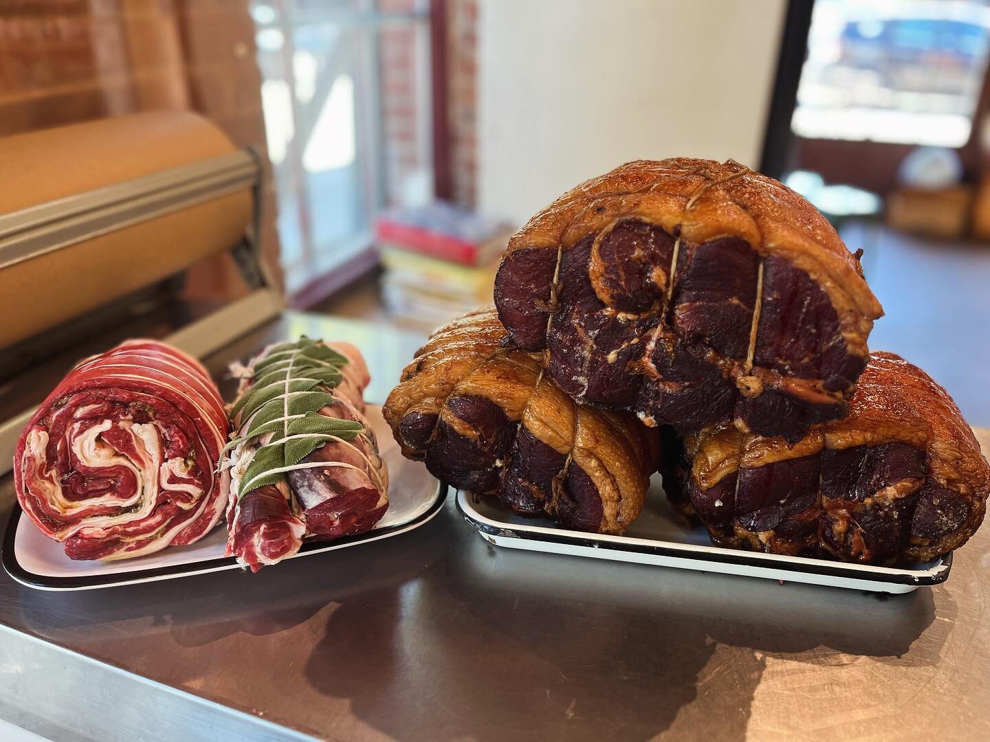 Easter ham, spring lamb, we have what you need! If you want it you would be well advised to pre-order as we are likely to sell out. Options are available on our order form. Enjoy this gorgeous Thursday!