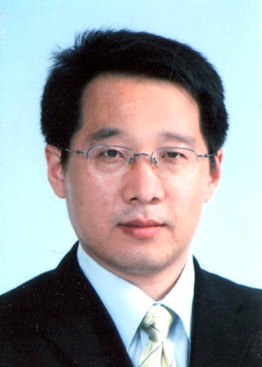 Dr Wang Fuqiang.