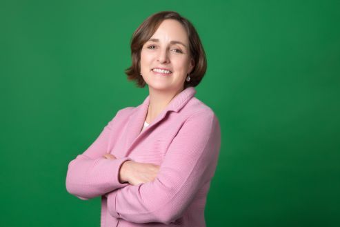 Elizabeth Knup Director Ford Foundation China LRCCS Alum '87