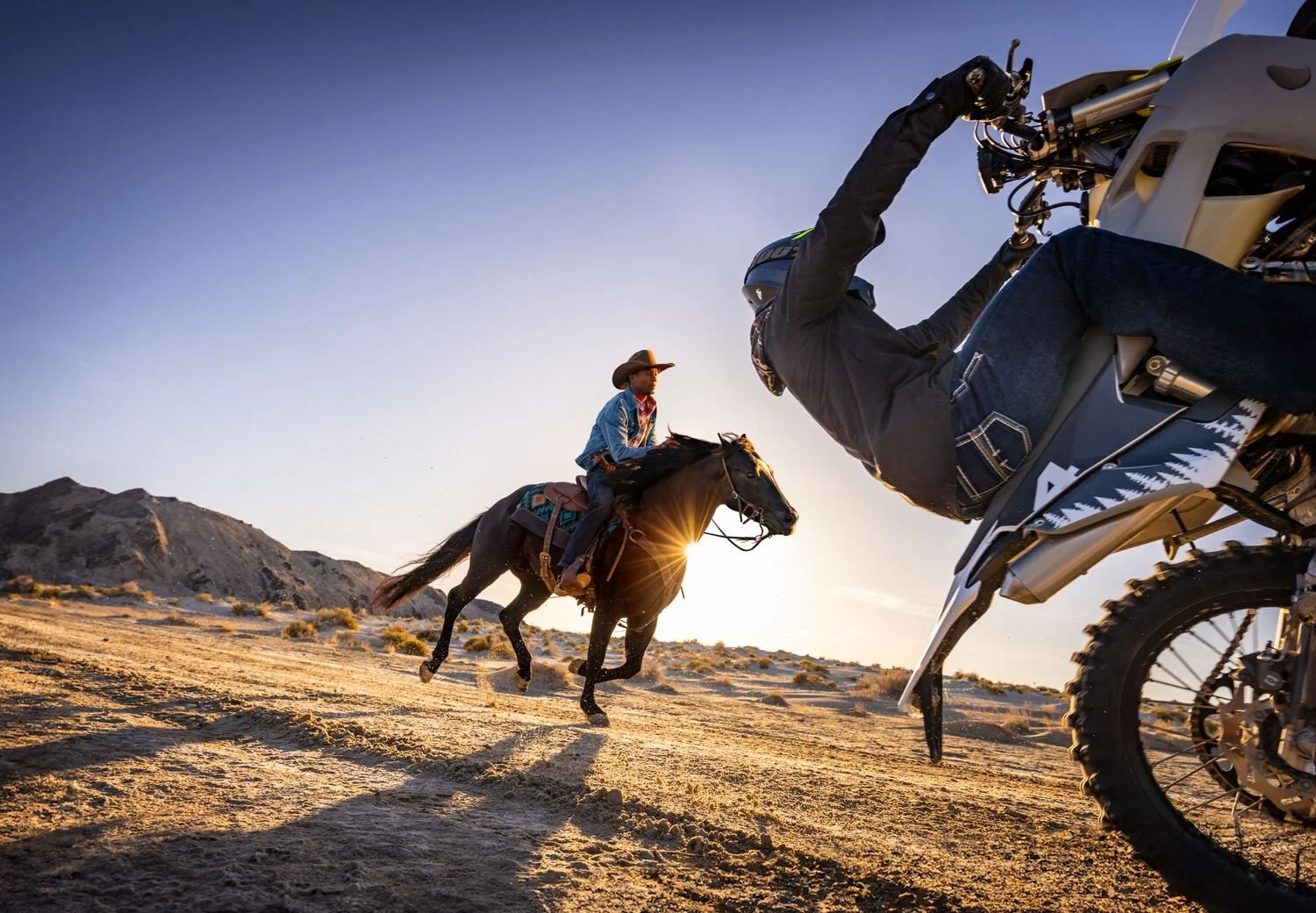 Small JPG-F24_MNS_WEST_Saunders_WYRSaltFlats_Shot1_1_1067.jpg
