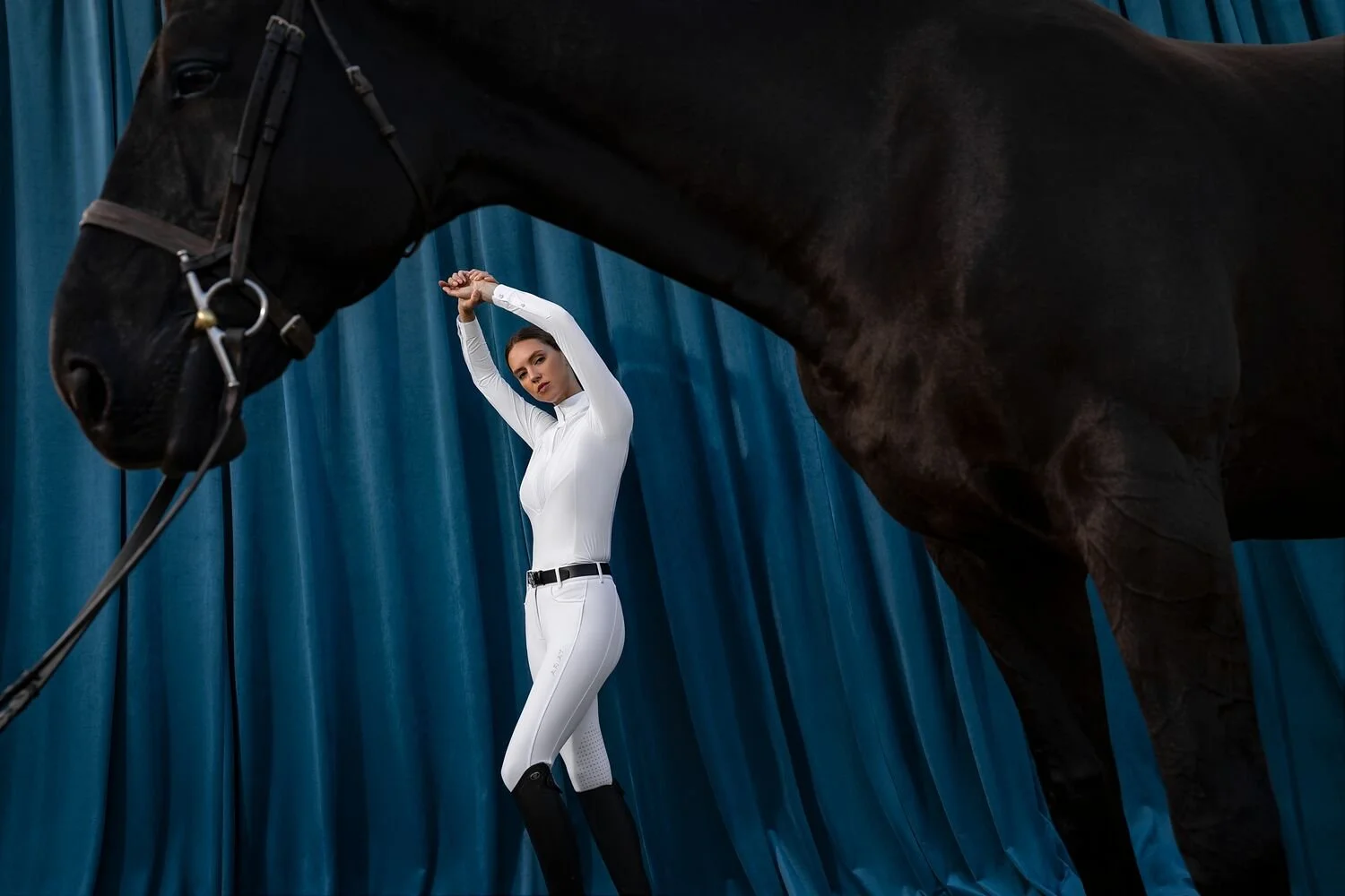 Small JPG-S26_WMS_ENGL_Saunders_Alpharetta_Shot09_4892.jpg