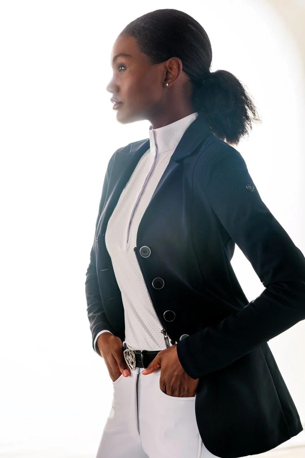 Small JPG-S26_WMS_ENGL_LaCunha_Studio_Shot01A_2171.jpg