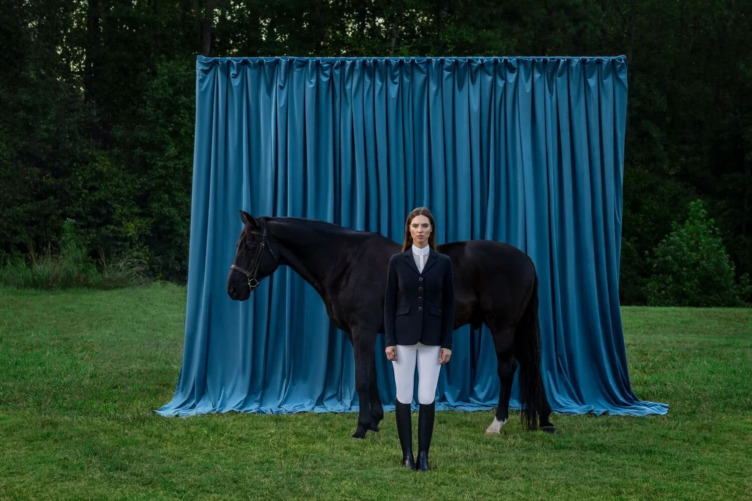 Small JPG-S26_WMS_ENGL_Saunders_Alpharetta_Shot04B_10447.jpg