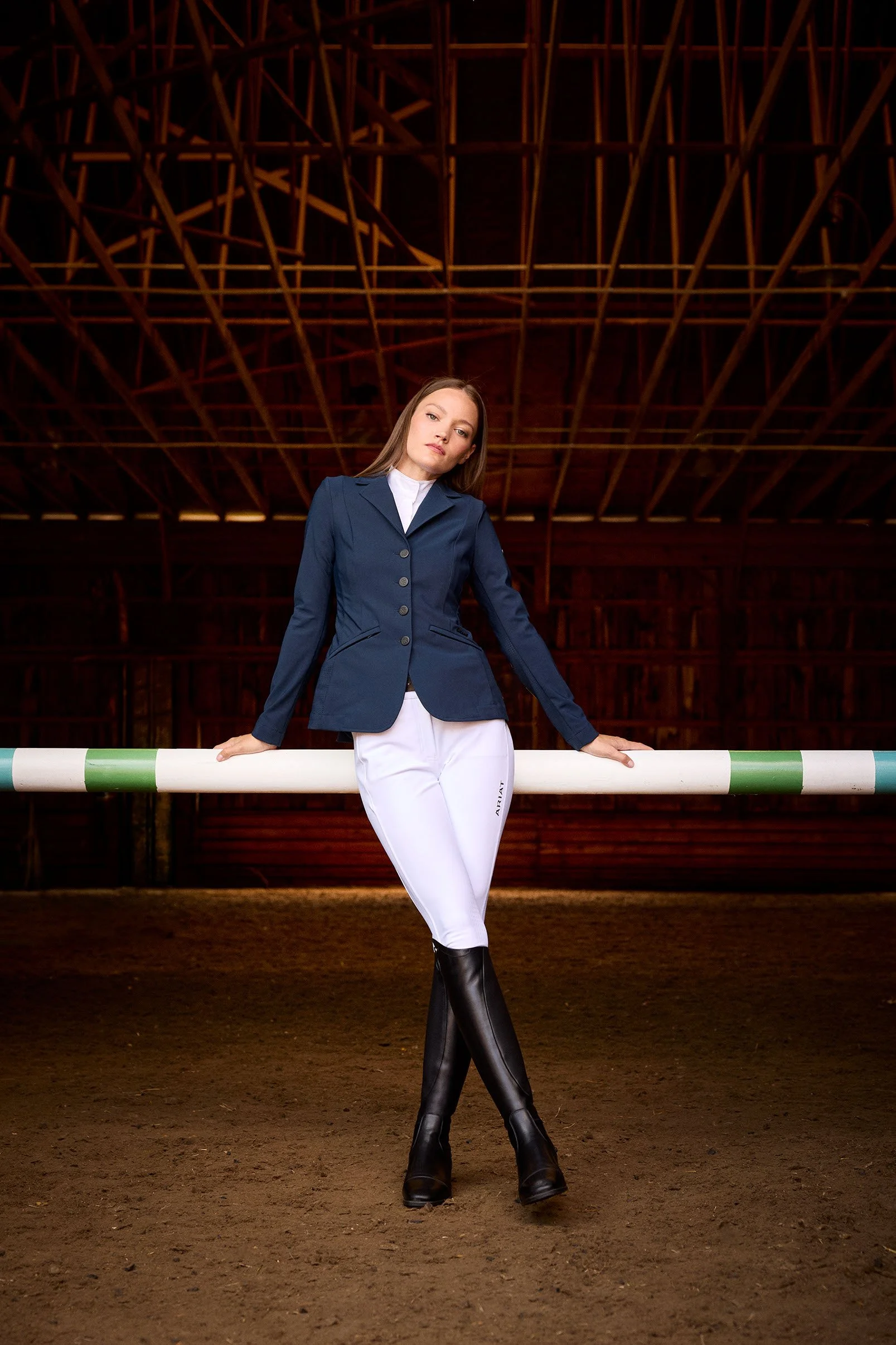S27_WMS_EQ_LaCunha_BeaconHill_Shot06_6503.jpg